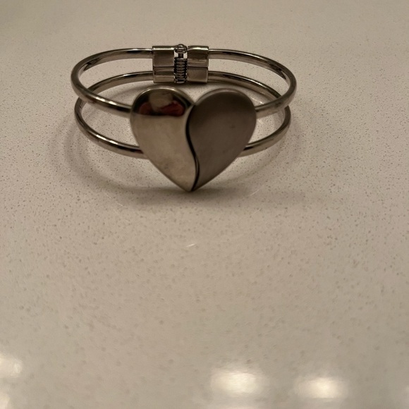 Heart Bracelet stainless Steel - Picture 2 of 5